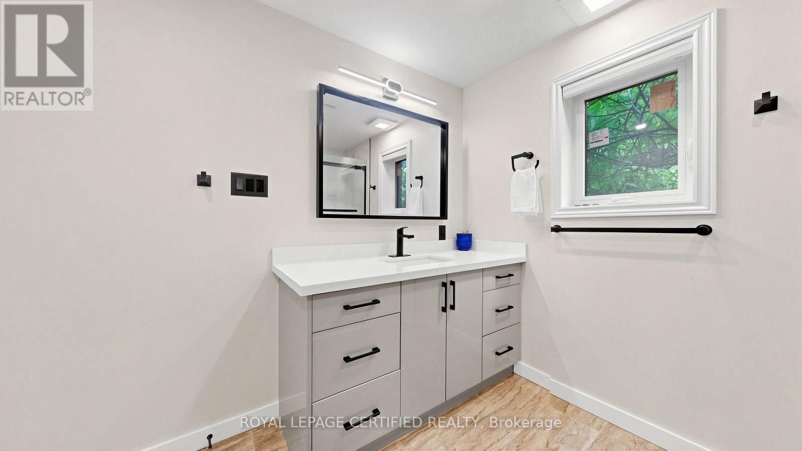438 LEXINGTON ROAD - 43