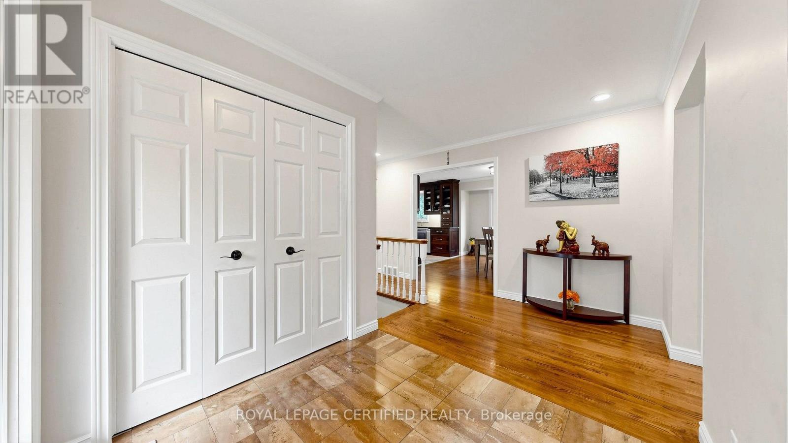 438 LEXINGTON ROAD - 6