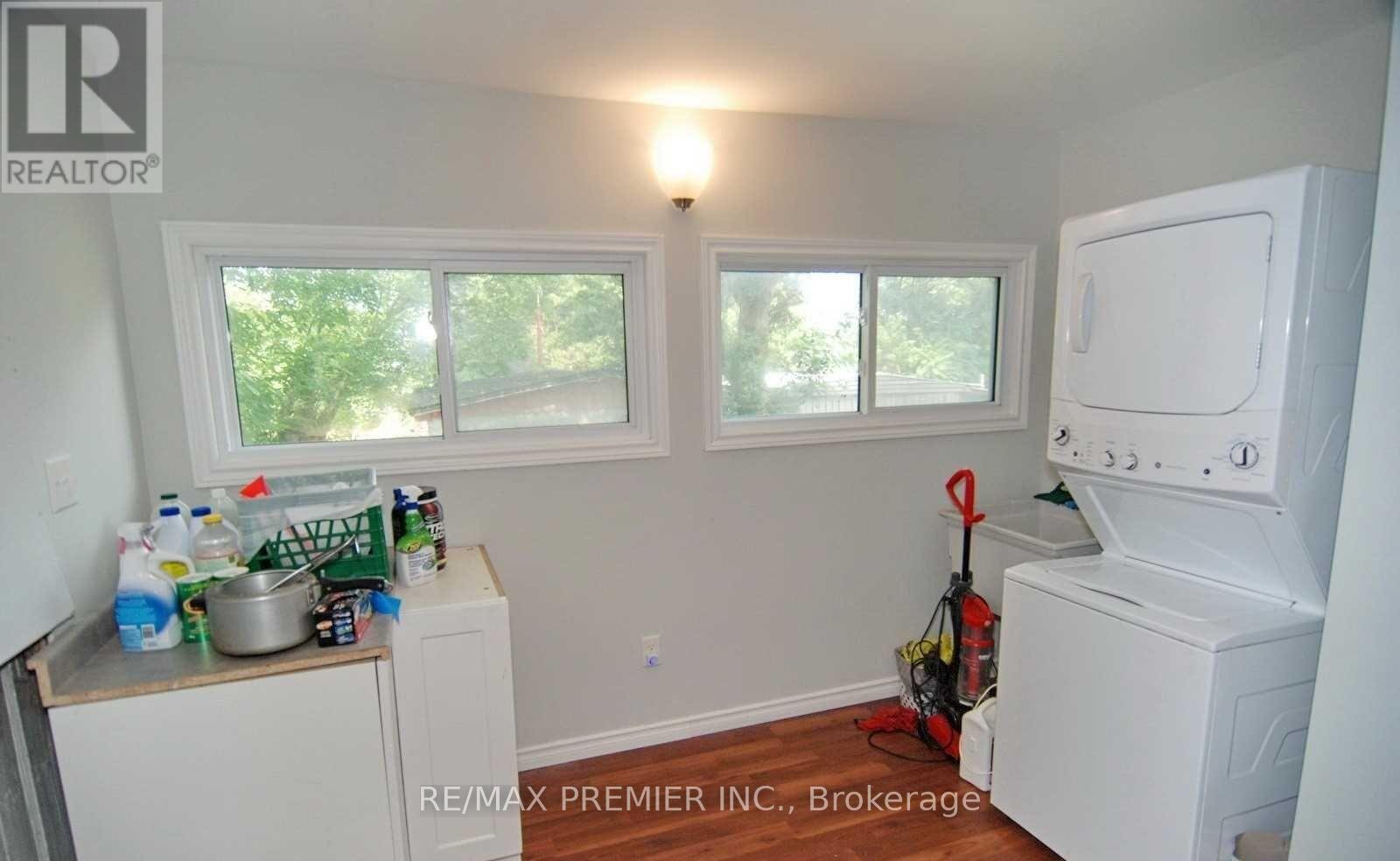 3588 SANDWICH STREET - 4