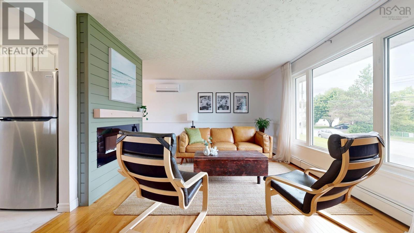 Property 23 of 49 of 42 Cedar Crescent