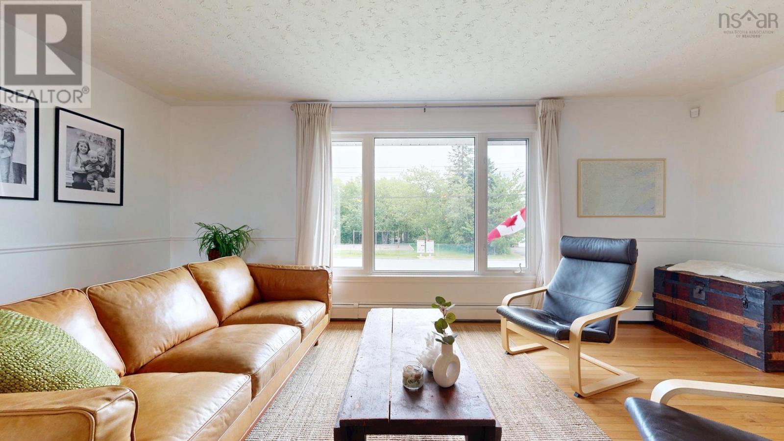 Property 22 of 49 of 42 Cedar Crescent