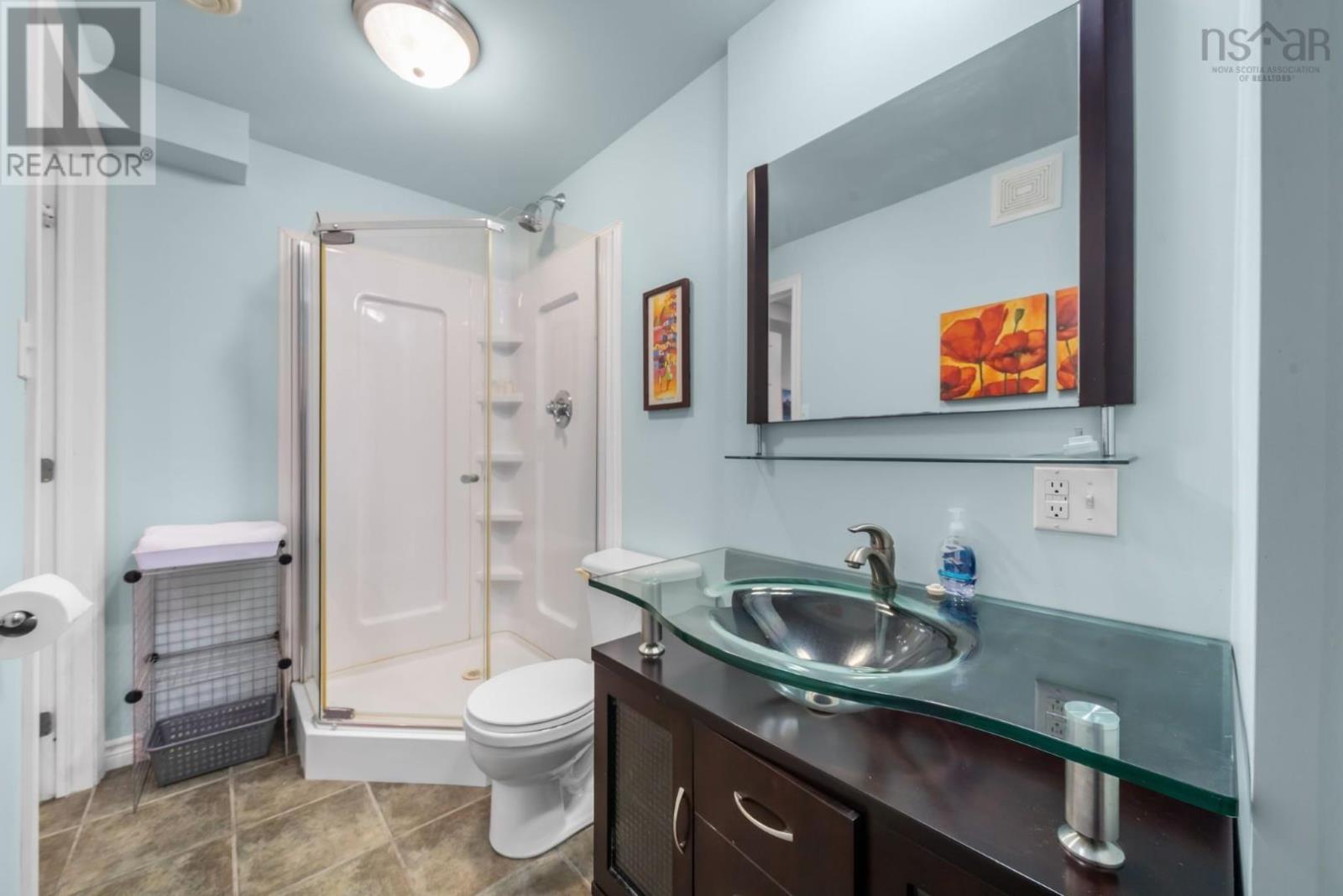 330 Springfield Lake Road - Image 32