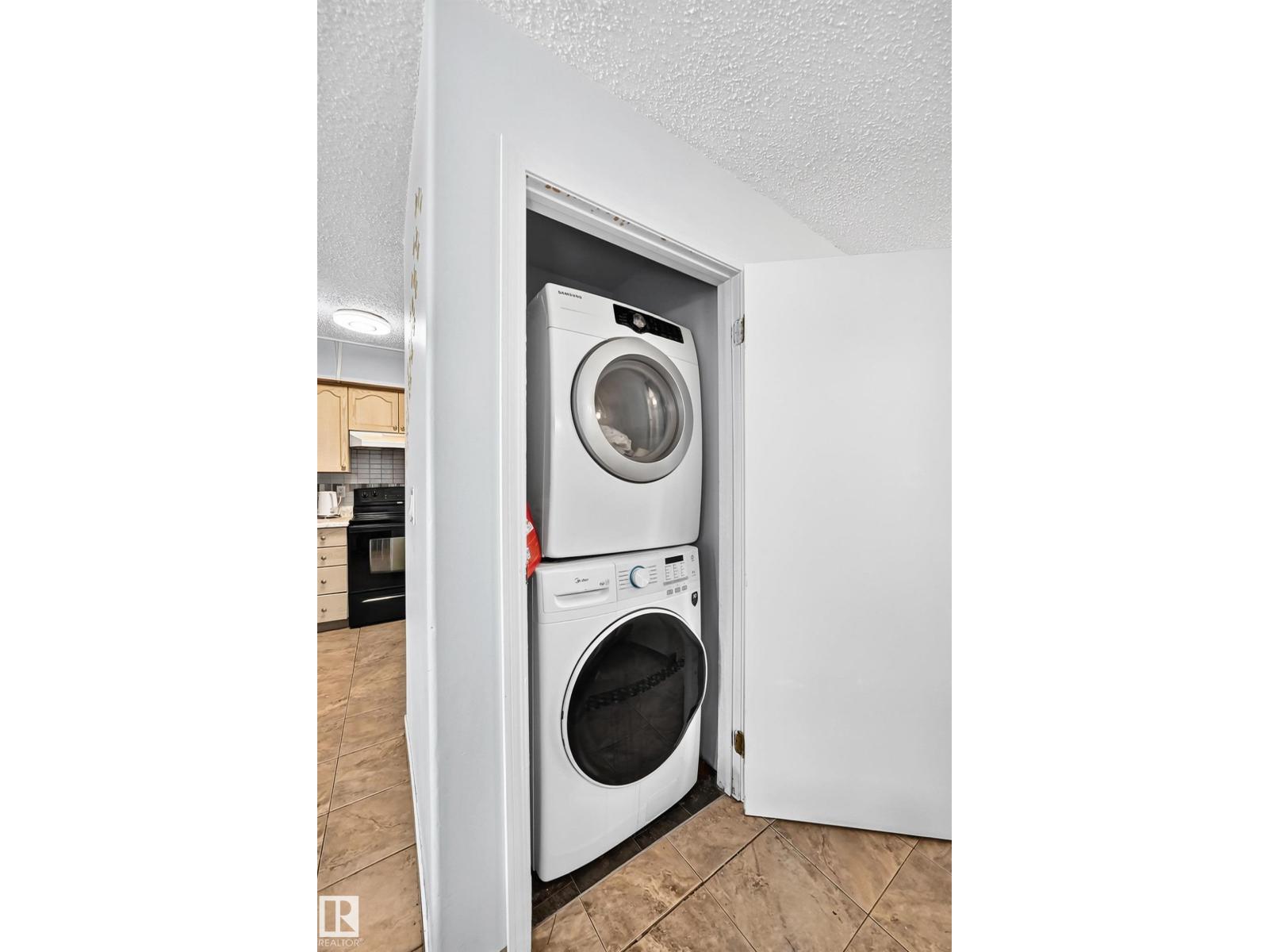 #208 9619 174 ST NW - 19
