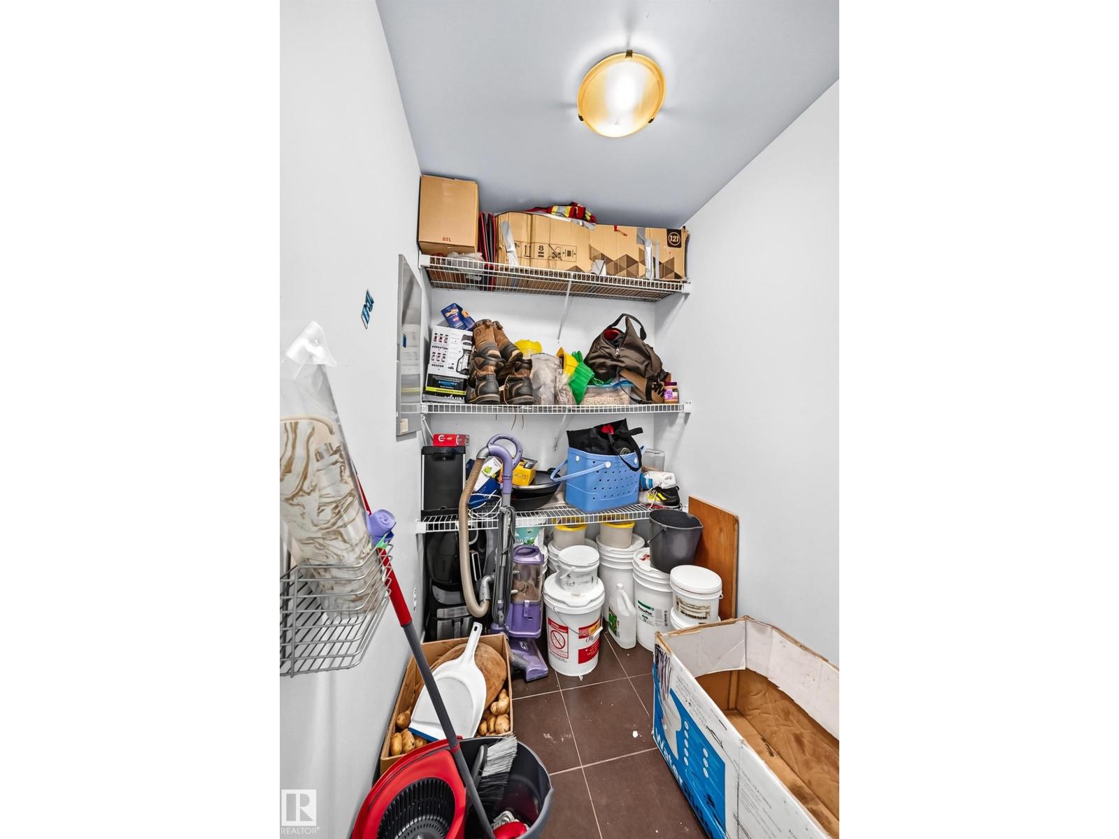 #208 9619 174 ST NW - 21