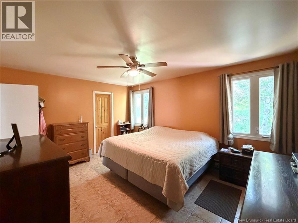 199 Bellevue Street - 12