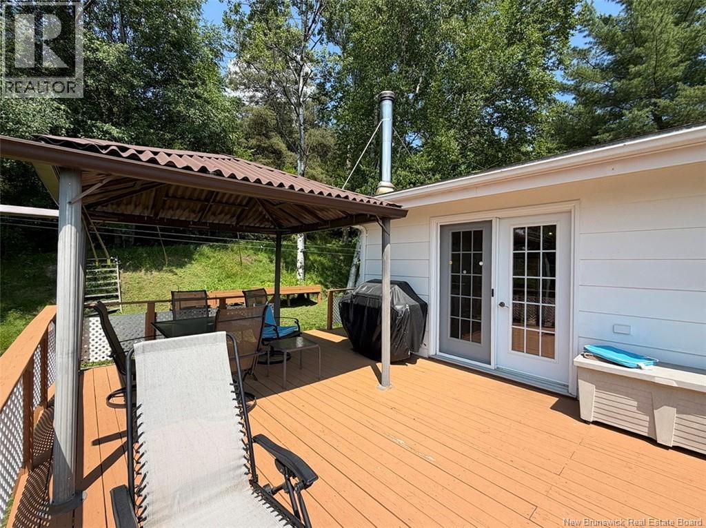 199 Bellevue Street - 19