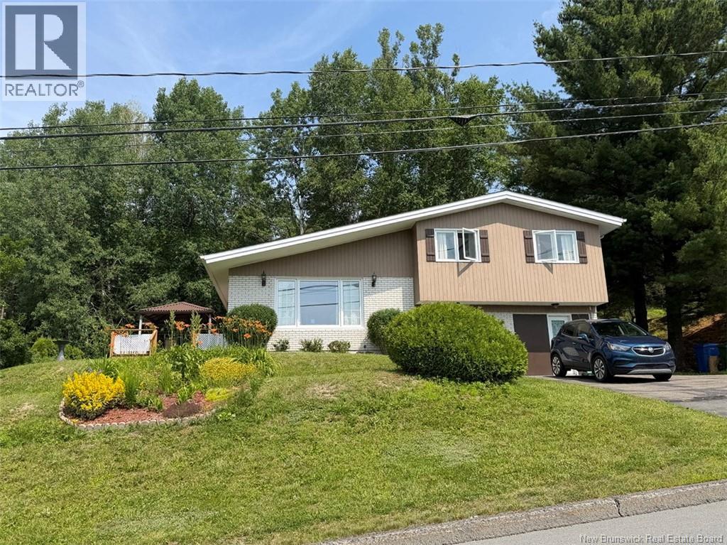 199 Bellevue Street - 24