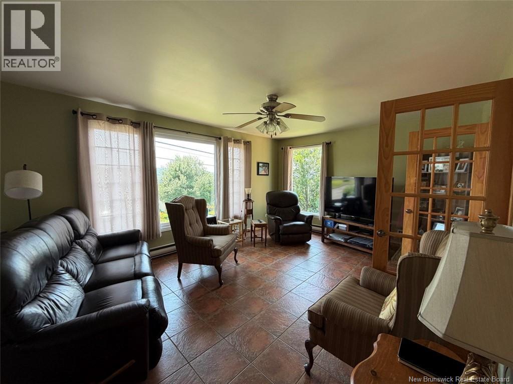 199 Bellevue Street - 6
