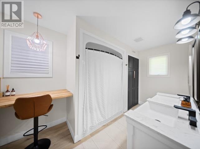 377 McCarrel Lake RD - 34