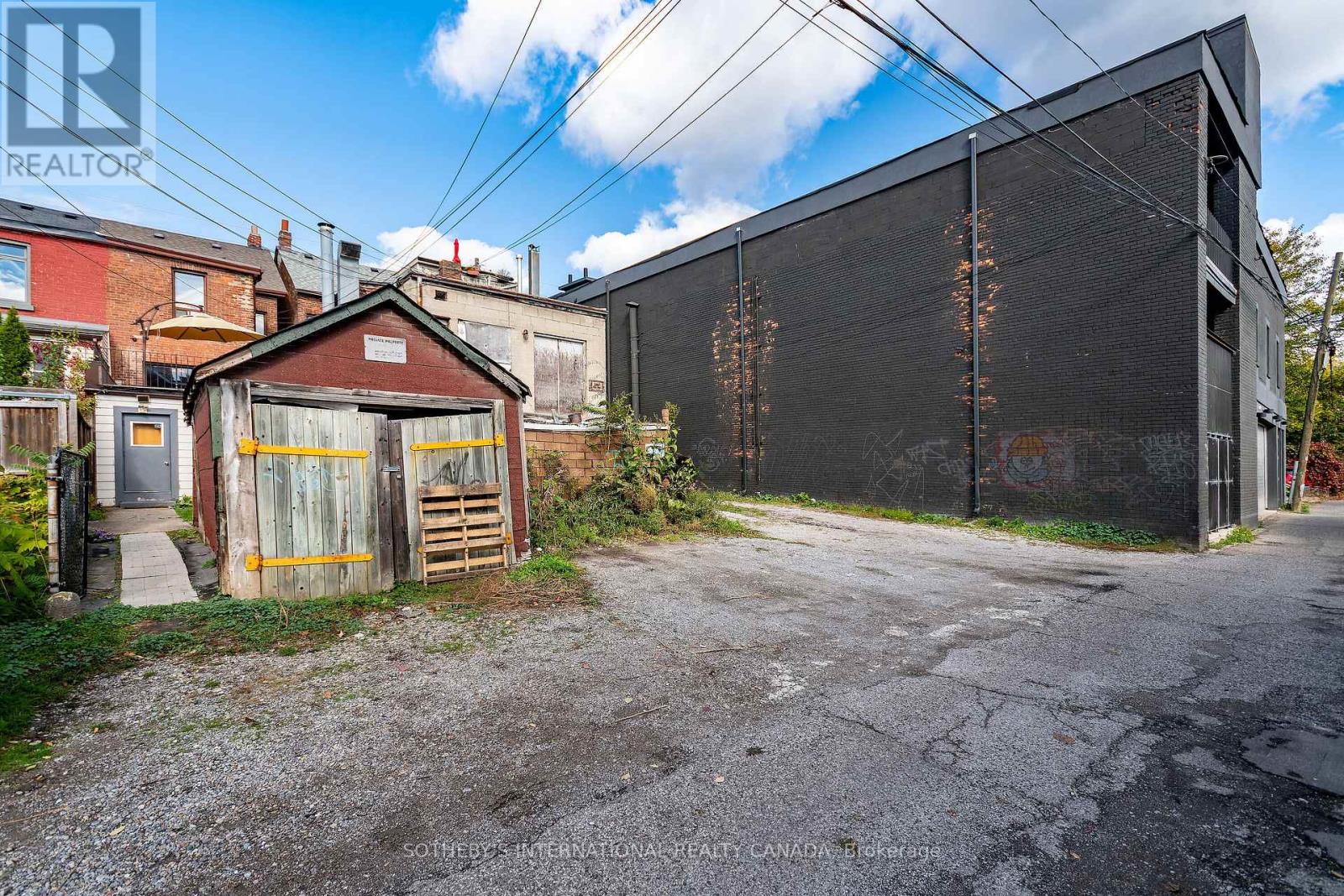 1155 DAVENPORT ROAD - 9
