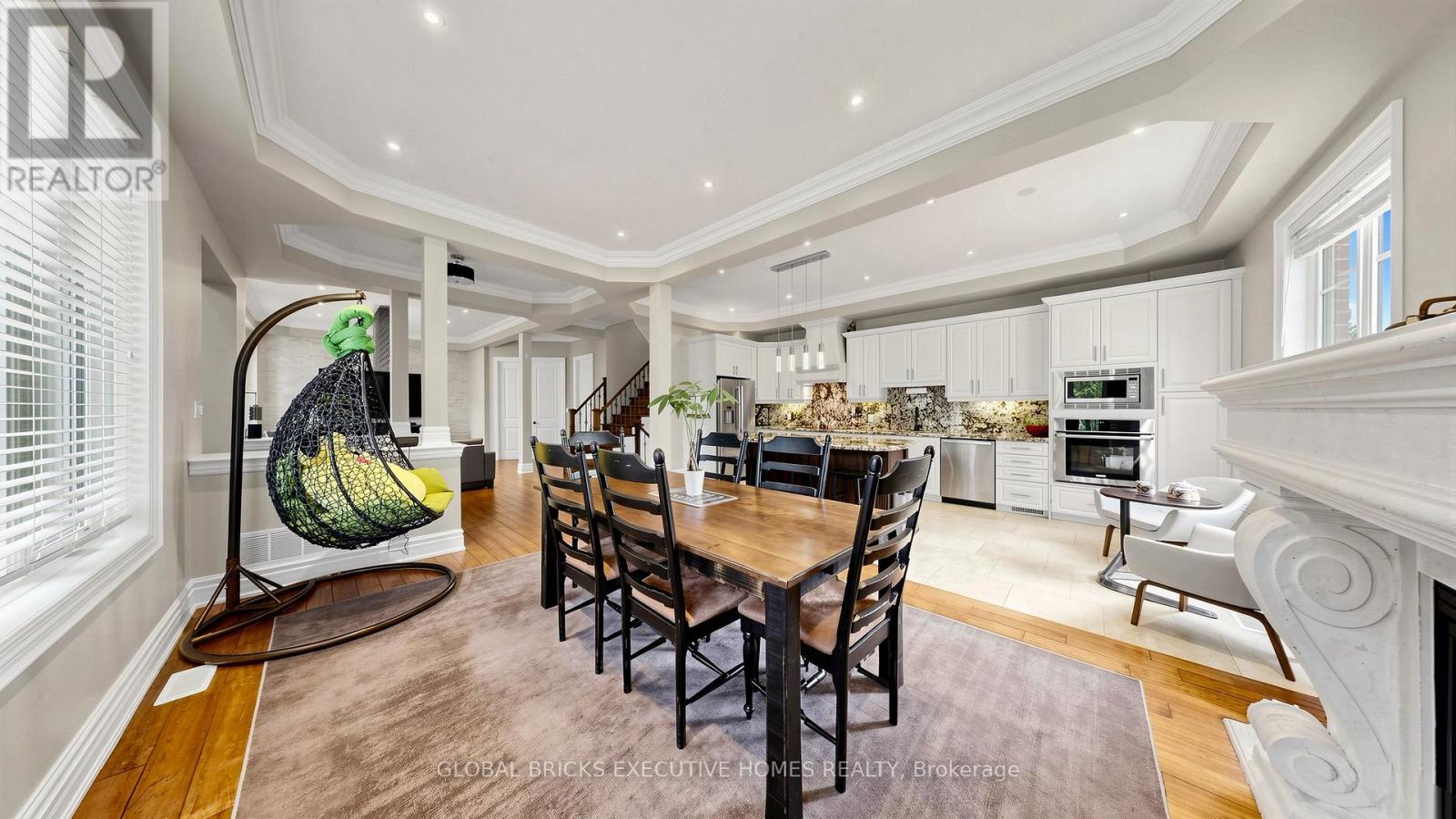 33 ANN STREET - 17