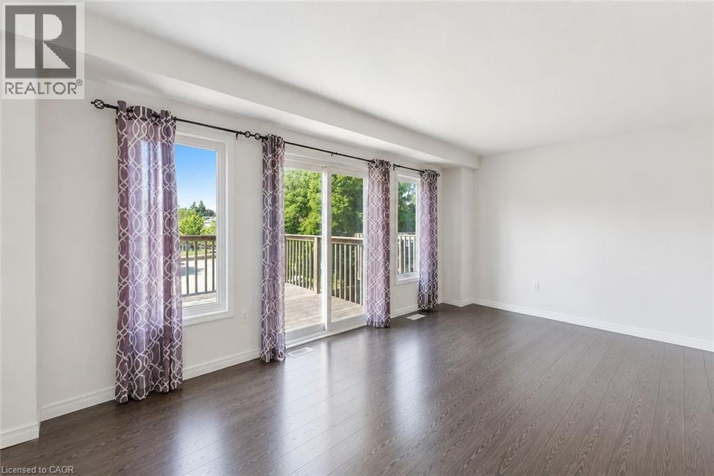 #93 750 LAWRENCE Street - Image 8