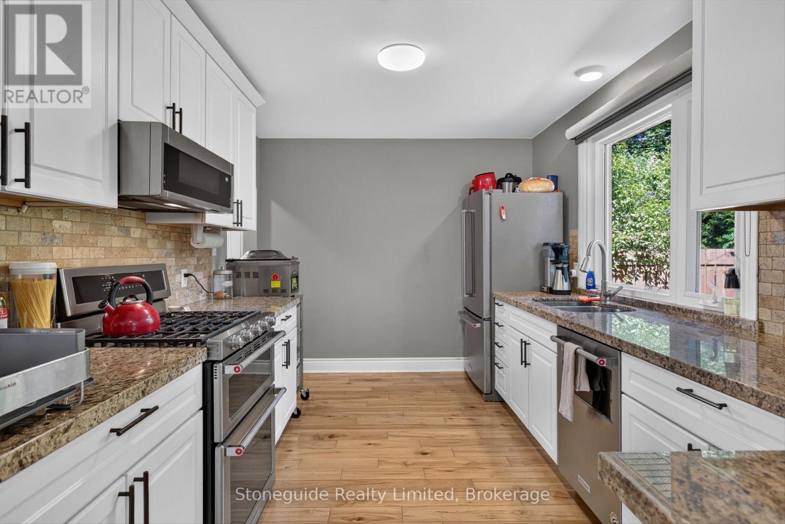 702 WALKERFIELD AVENUE - 19