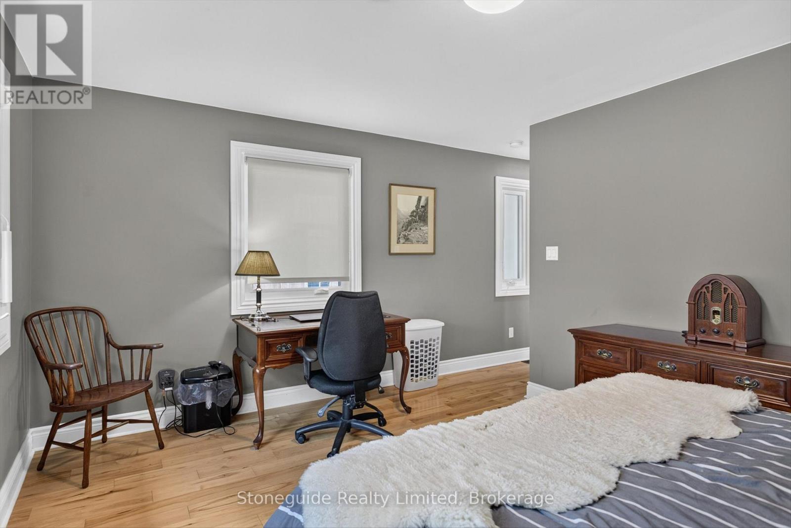 702 WALKERFIELD AVENUE - 23