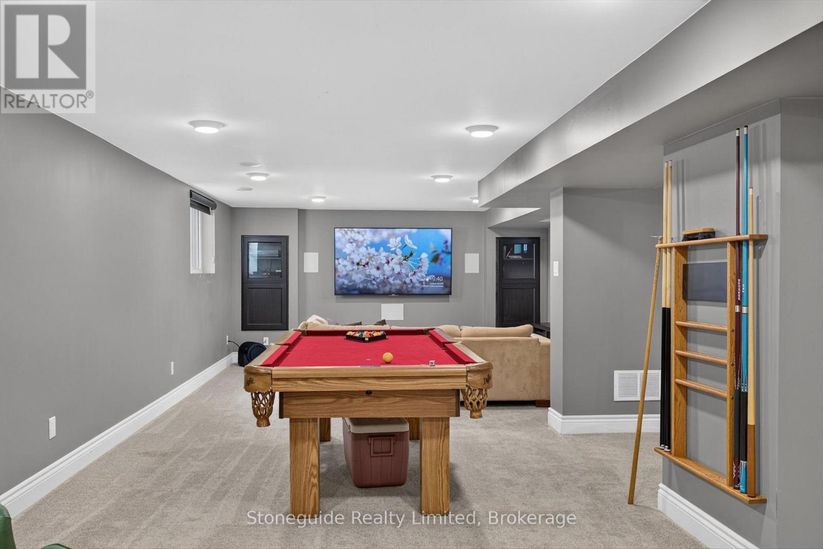 702 WALKERFIELD AVENUE - 33