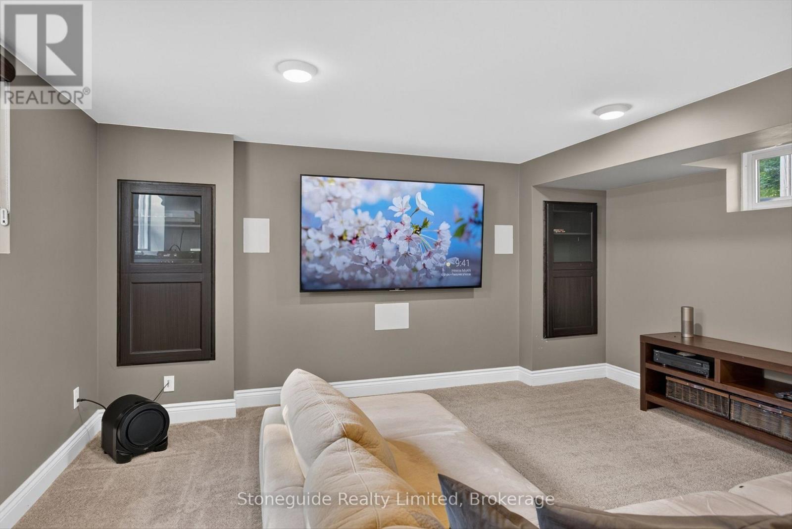 702 WALKERFIELD AVENUE - 35