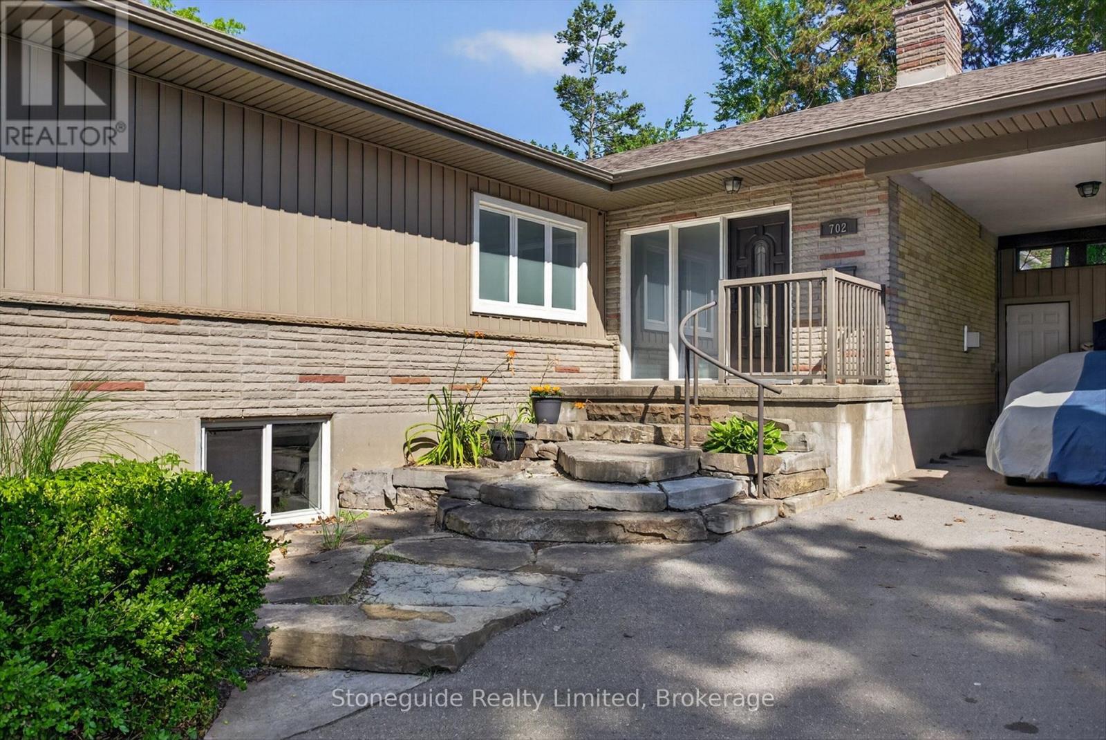 702 WALKERFIELD AVENUE - 4