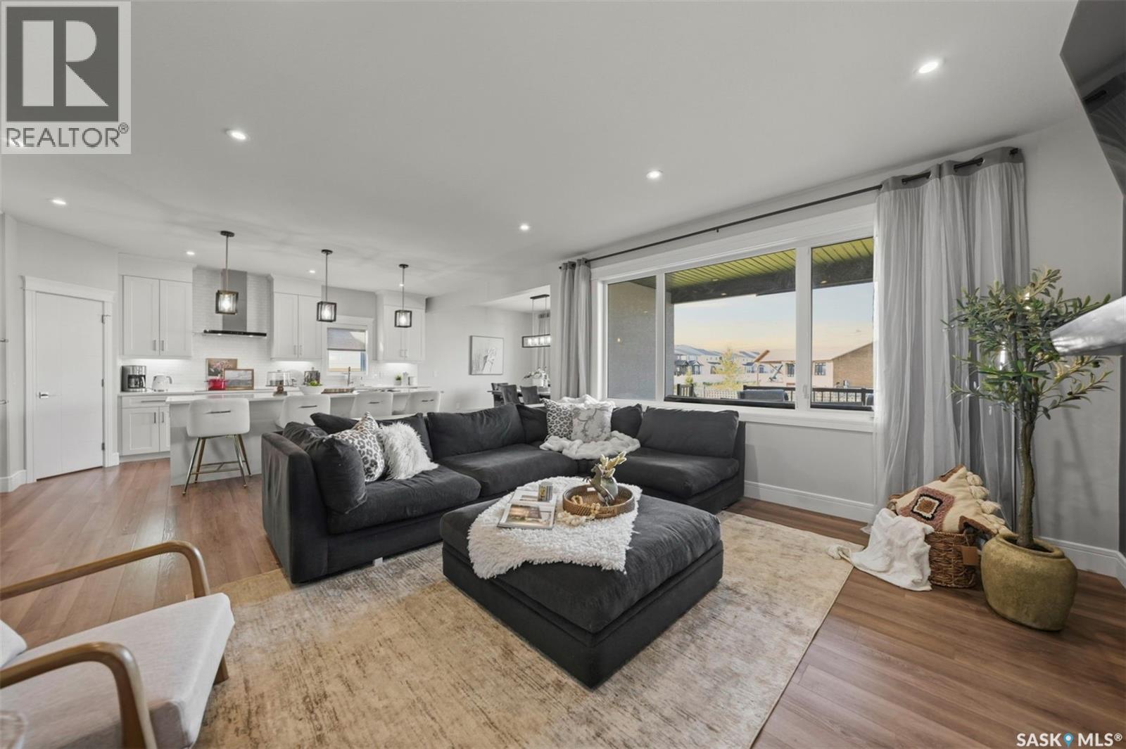 119 Woolf BEND - 11
