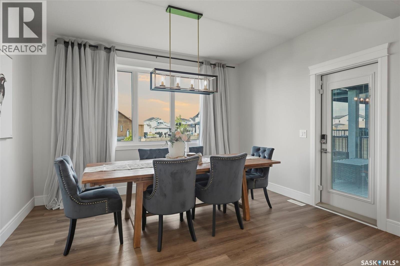 119 Woolf BEND - 15