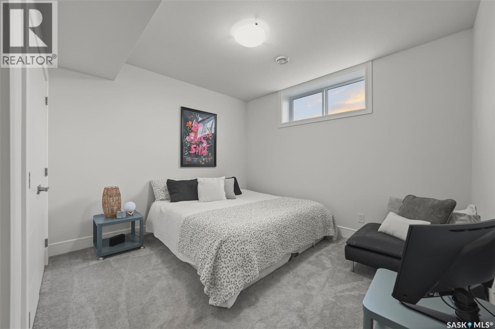 119 Woolf BEND - 36