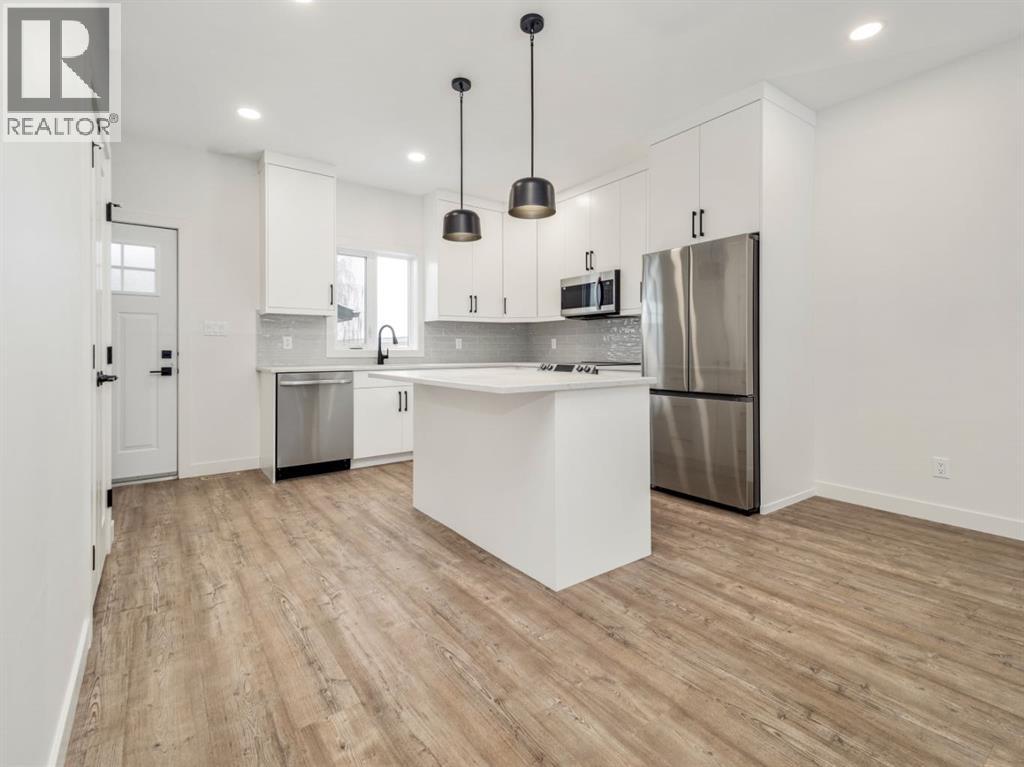 359 9 Street - 5