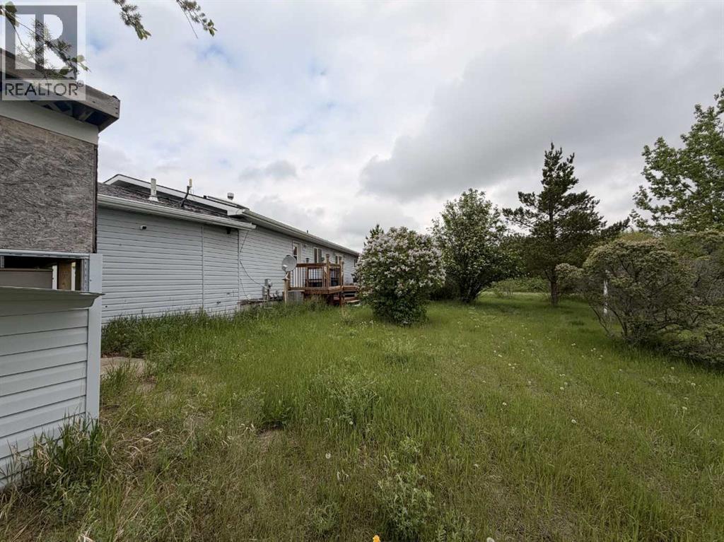 18, Combs Drive - 35