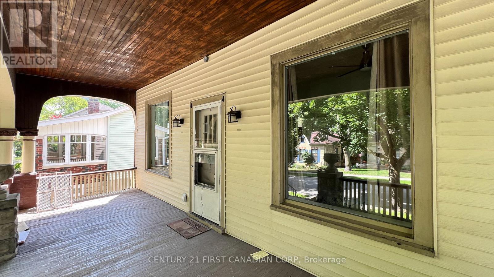 52 BECHER STREET - 4