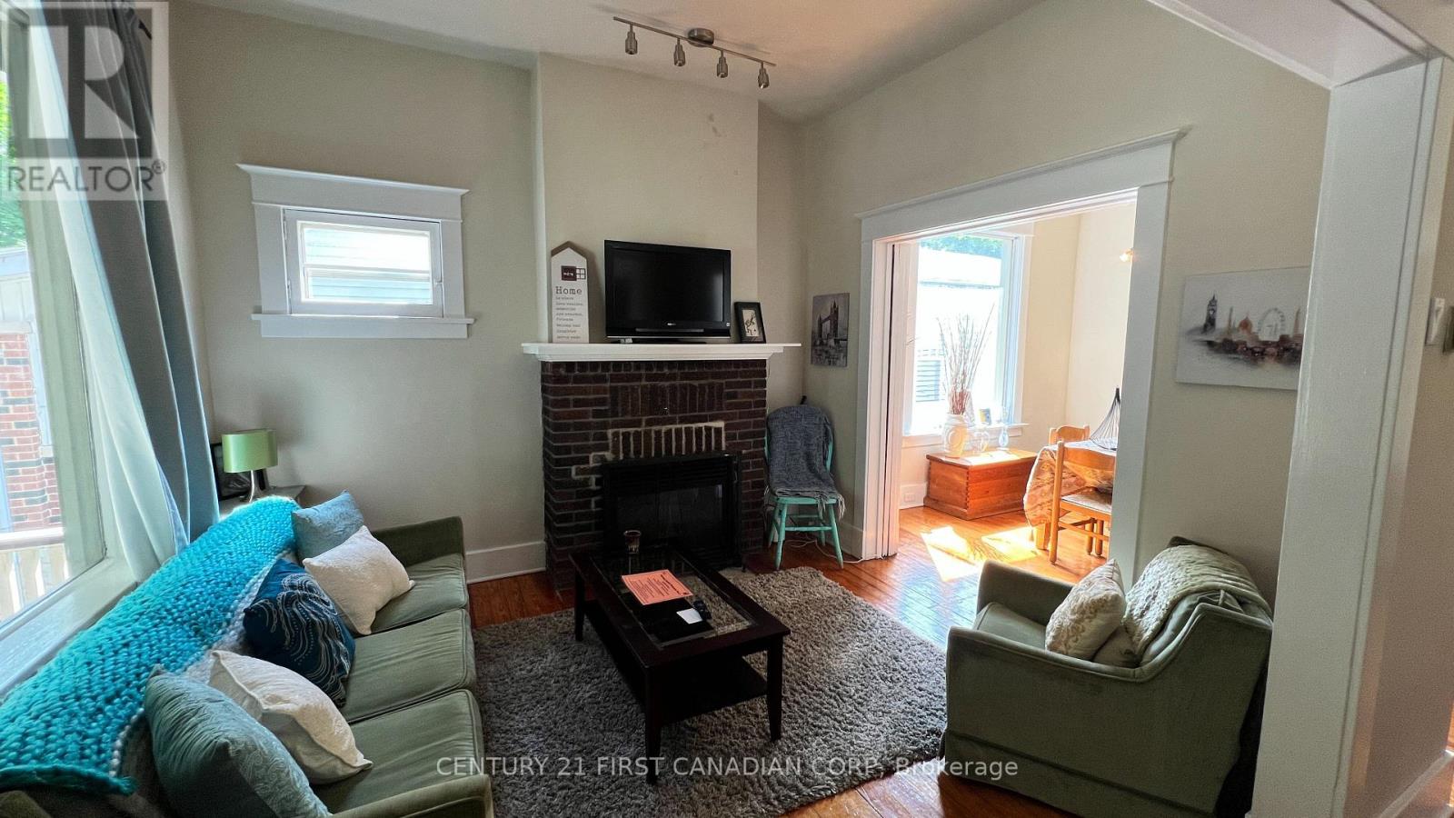 52 BECHER STREET - 9