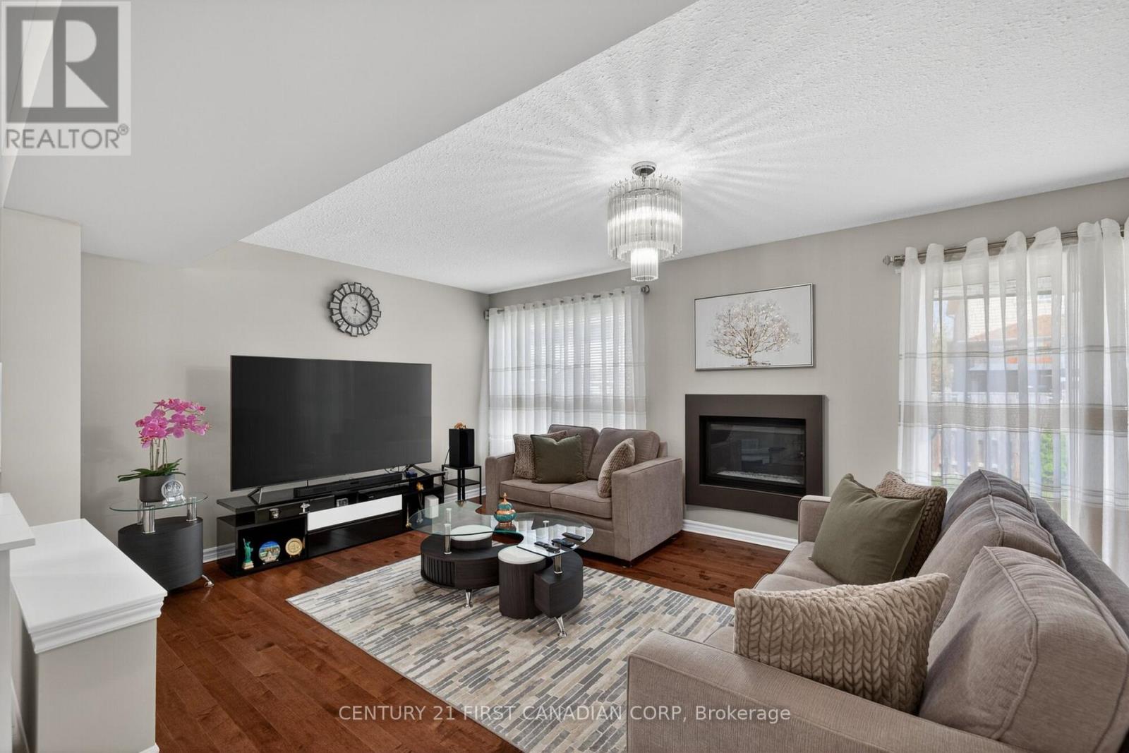 1185 SANDBAR STREET - 17