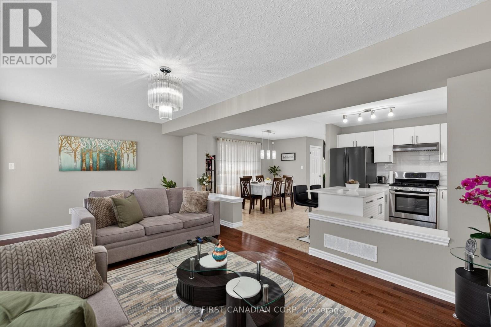 1185 SANDBAR STREET - 19