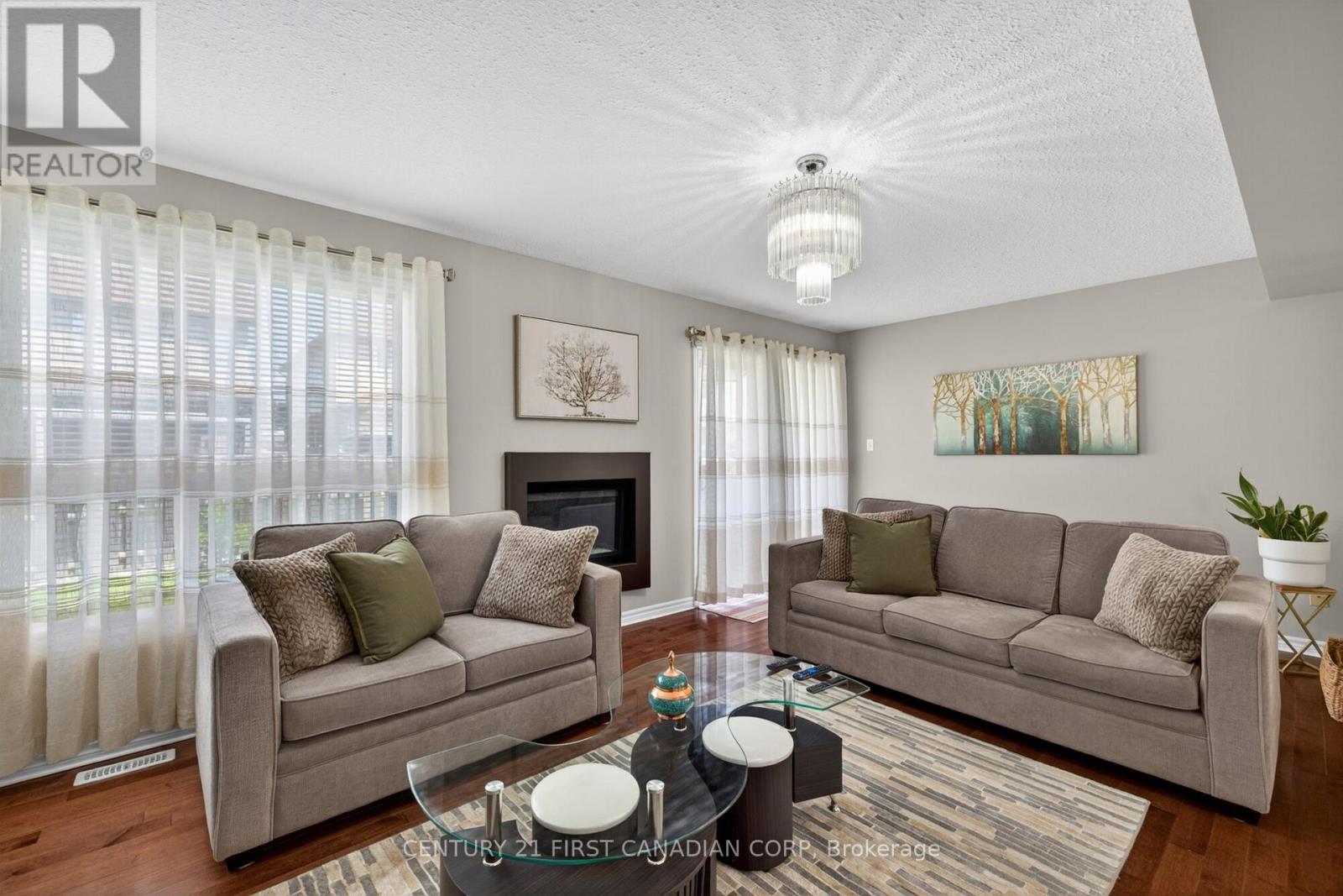 1185 SANDBAR STREET - 20