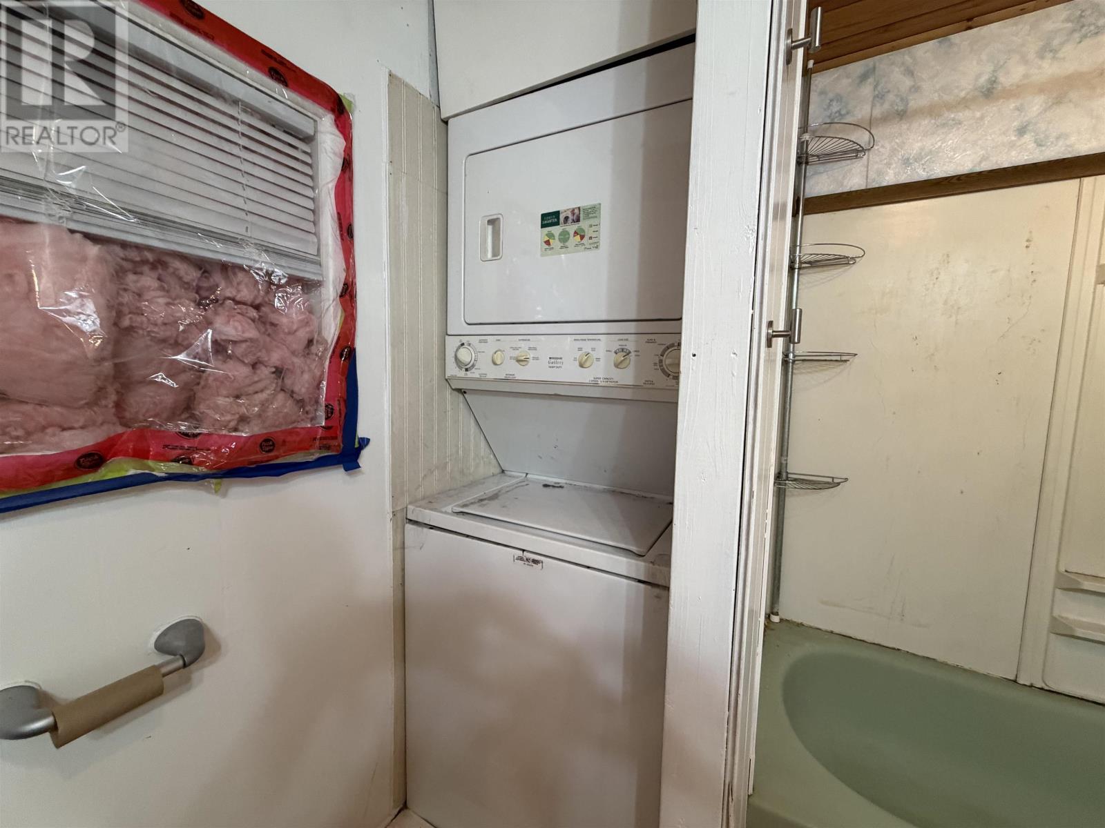 36 Sherbrooke ST - 19