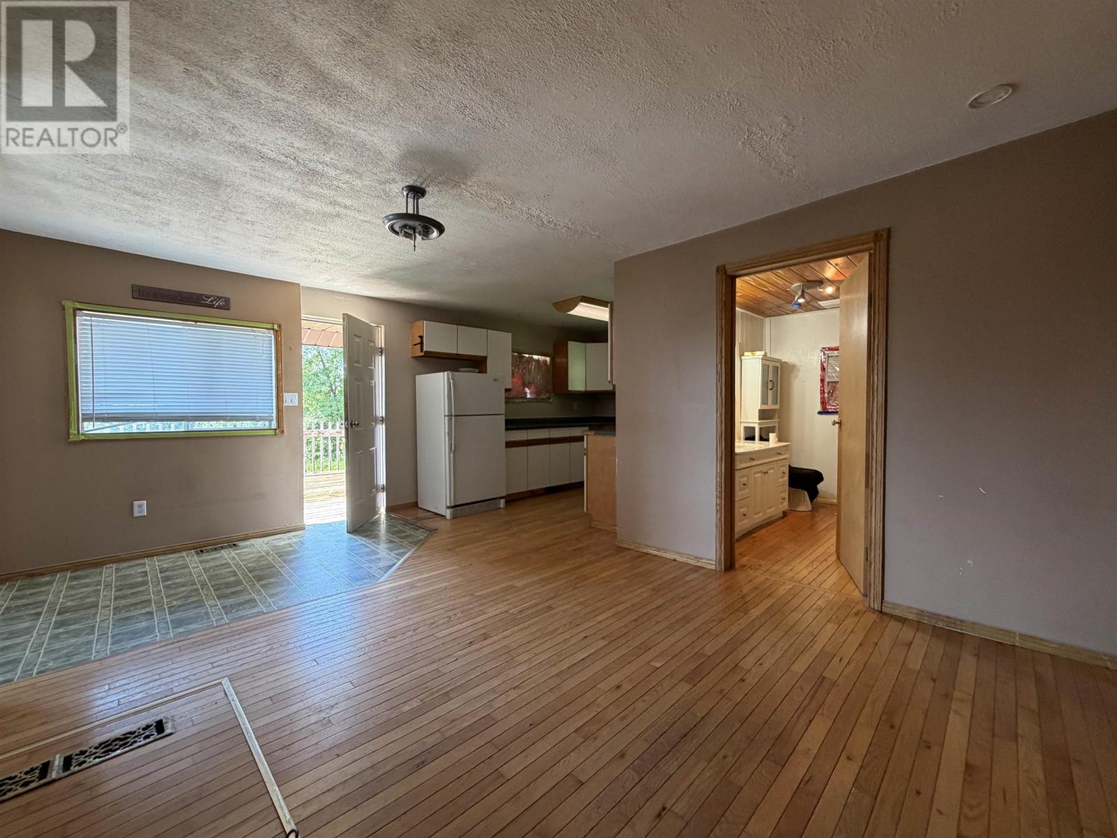 36 Sherbrooke ST - 8