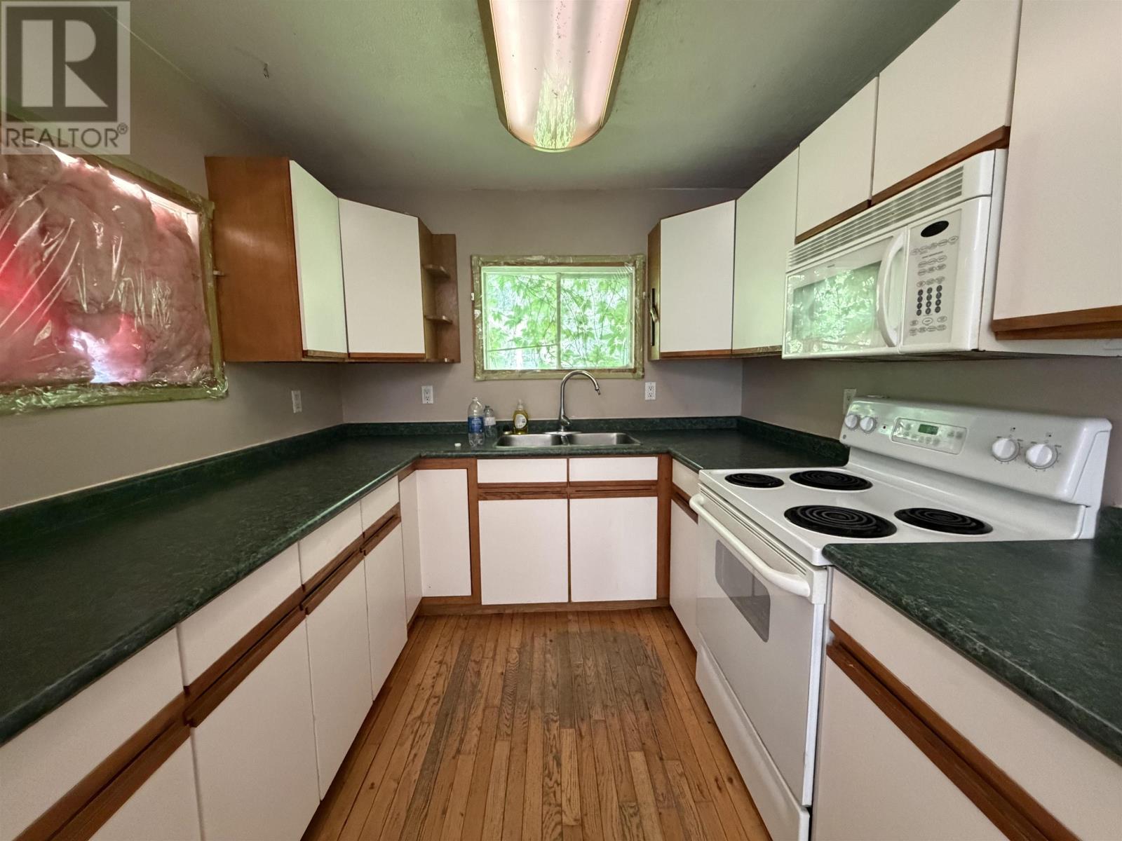 36 Sherbrooke ST - 9