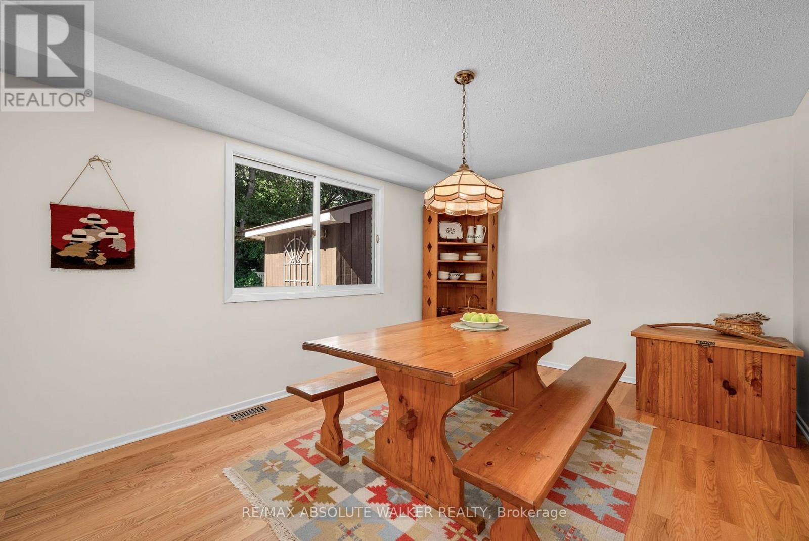 535 BUCHANAN CRESCENT, Ottawa. Luxury613. By Peter Sagos - Image 10