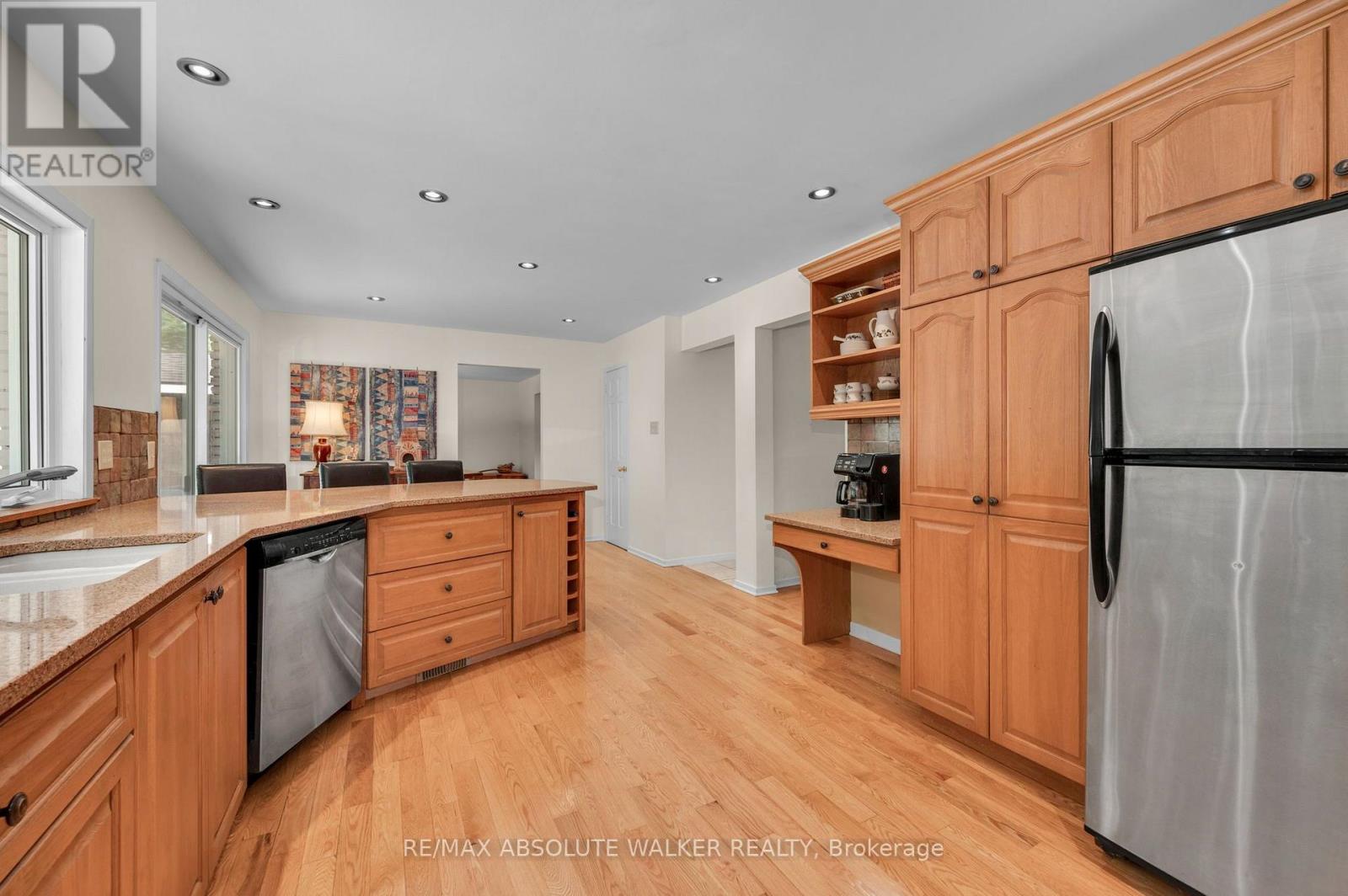535 BUCHANAN CRESCENT, Ottawa. Luxury613. By Peter Sagos - Image 15