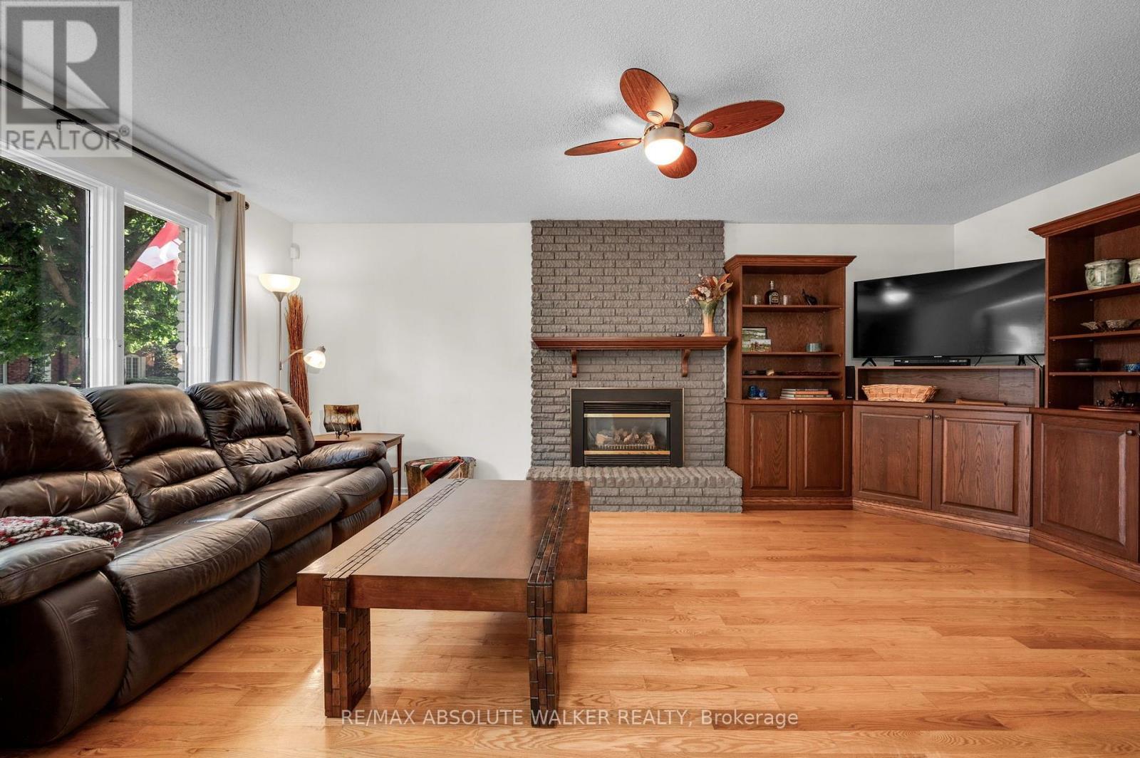 535 BUCHANAN CRESCENT, Ottawa. Luxury613. By Peter Sagos - Image 17