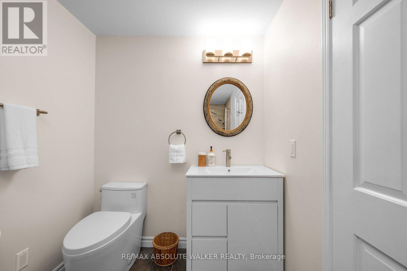 535 BUCHANAN CRESCENT, Ottawa. Luxury613. By Peter Sagos - Image 22