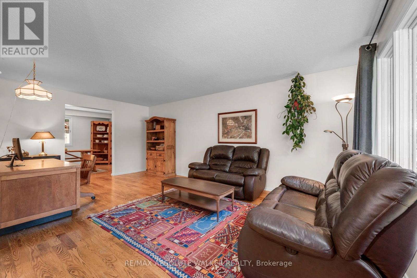535 BUCHANAN CRESCENT, Ottawa. Luxury613. By Peter Sagos - Image 8
