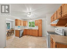 Family room - 193 Milton Stewart Avenue, Mcnab/braeside, ON K7S0E1 Photo 11