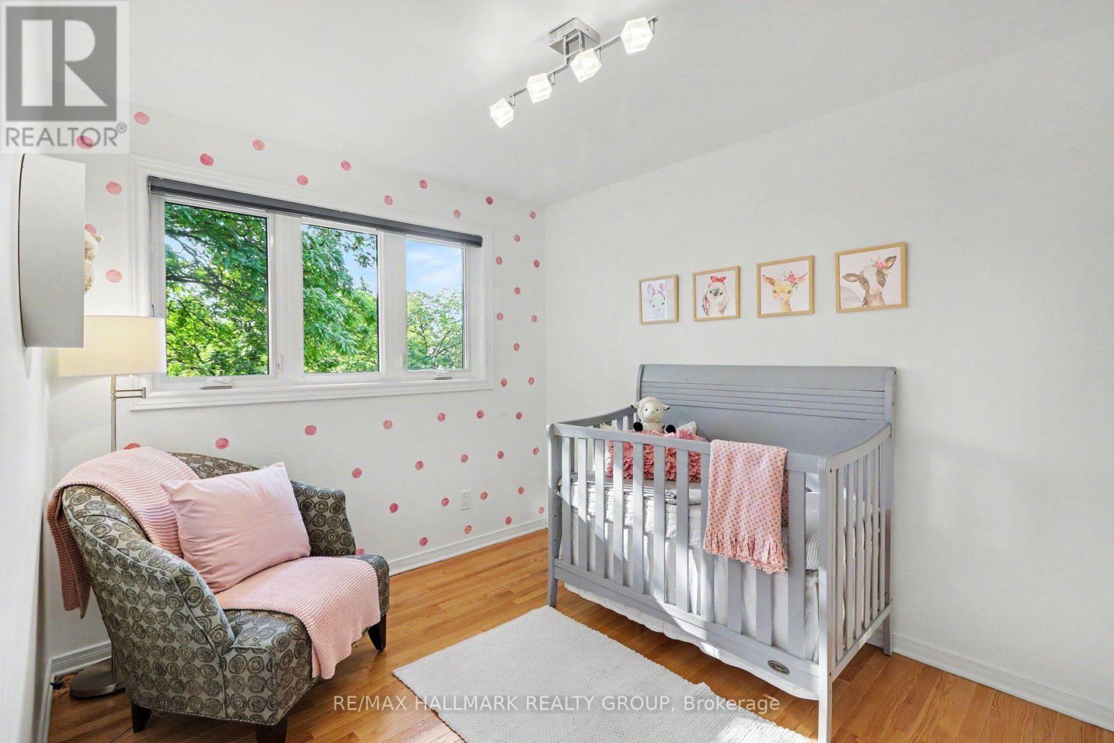 #63 710 CORONATION AVENUE - 21