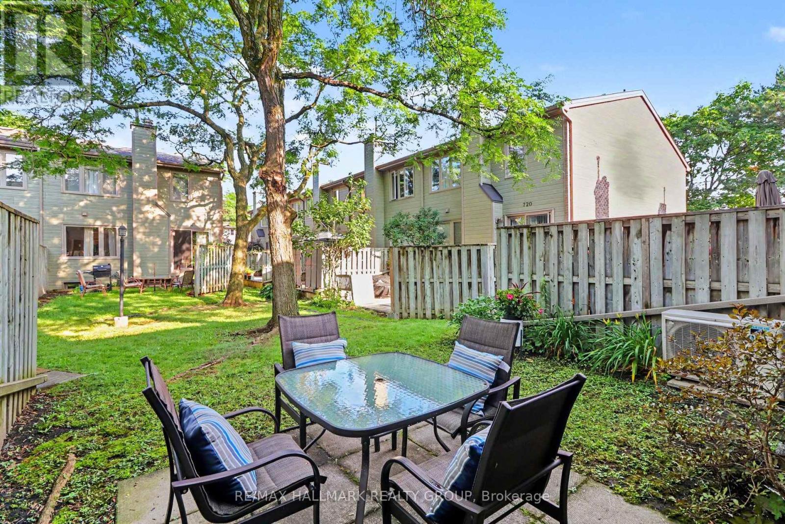 #63 710 CORONATION AVENUE - 28