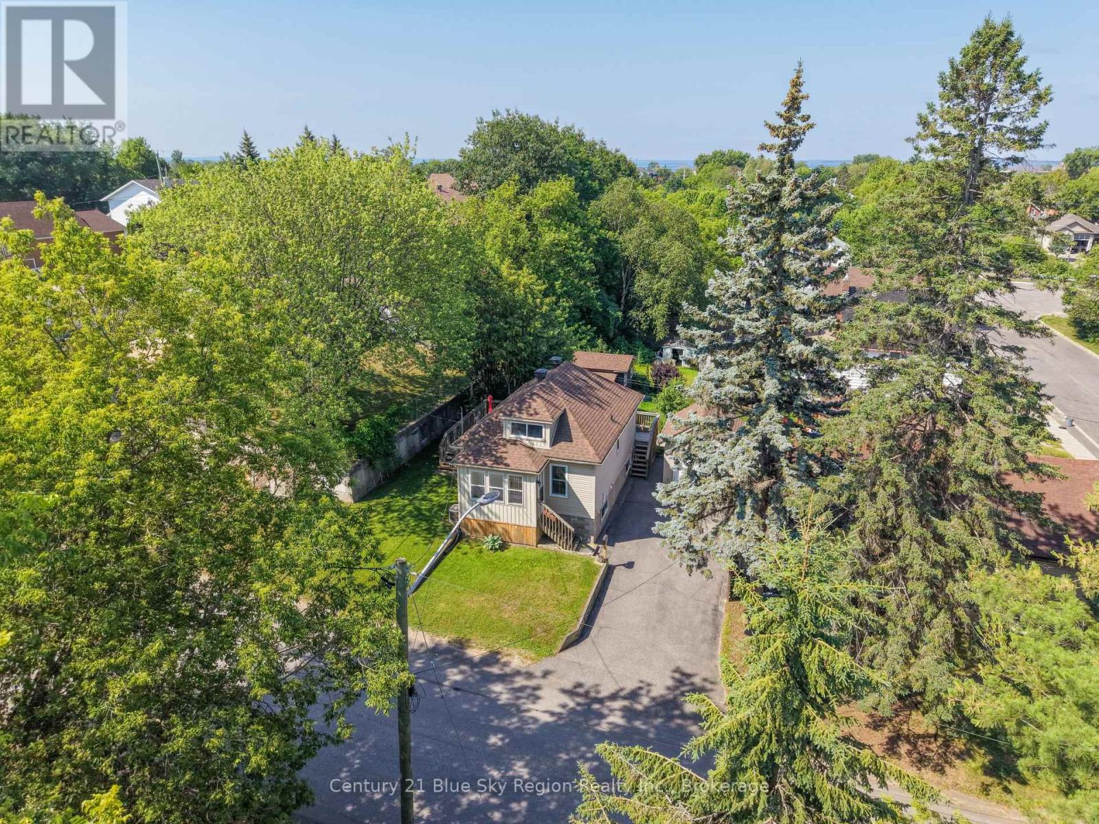 459 HARDY STREET - 25