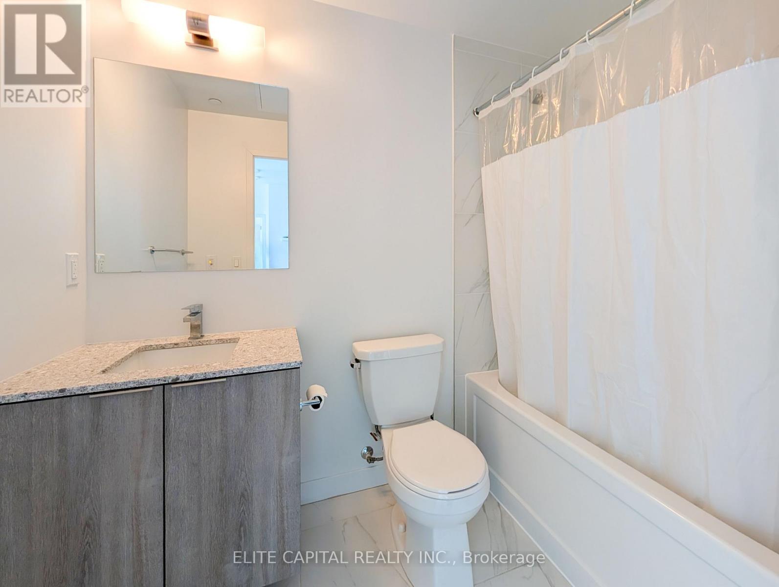#1010 31 TIPPETT ROAD - 7