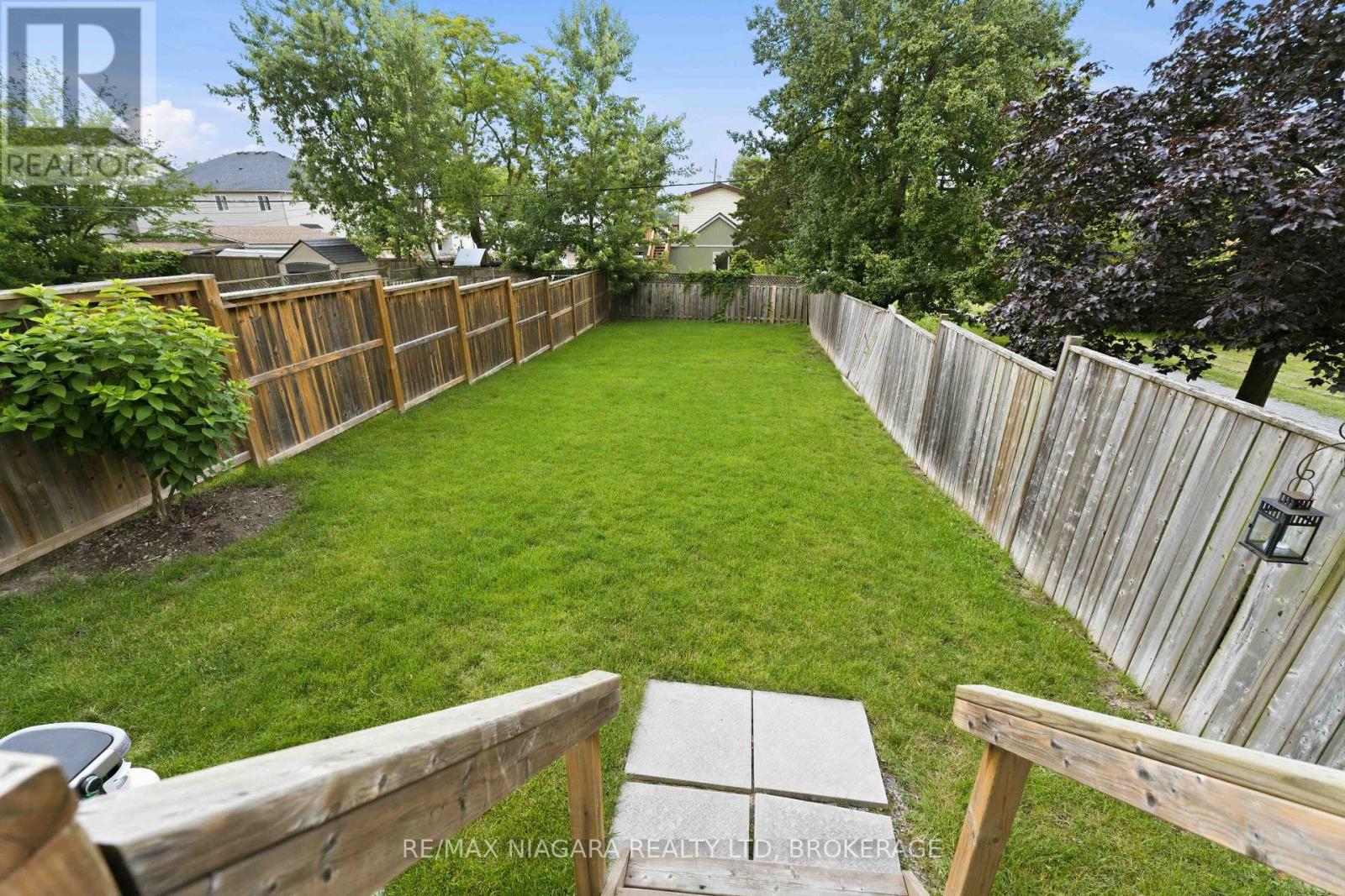 23B BLOOMFIELD AVENUE - 33