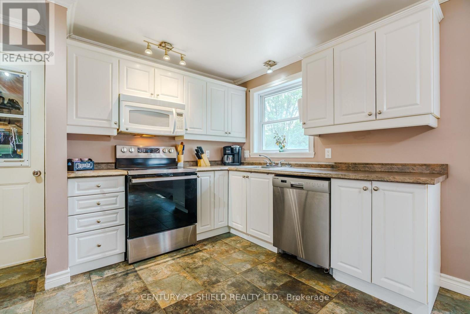 19155 COUNTY 43 ROAD - 8