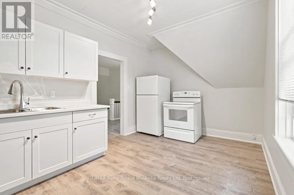 18 WILLIAM STREET - Image 27