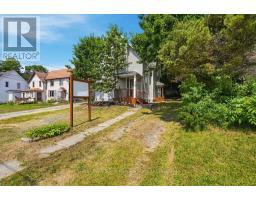 18 William Street, Parry Sound, ON P2A1V1 Photo 44