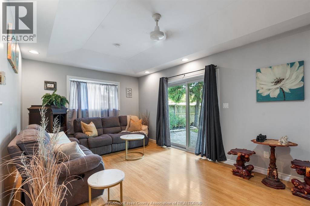 371 OAK STREET - 15