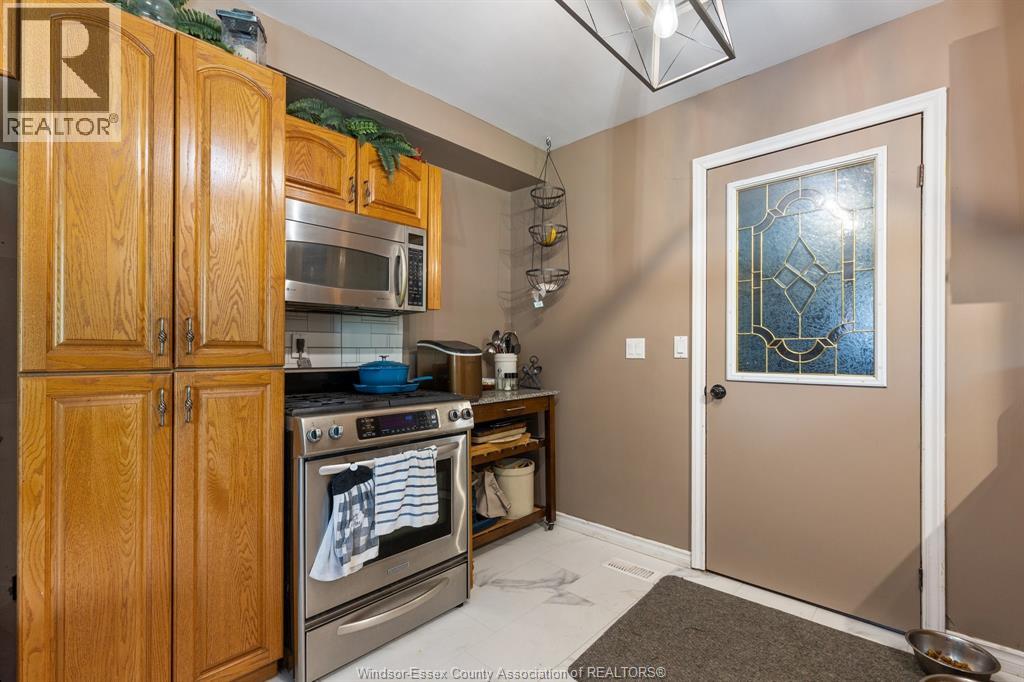 371 OAK STREET - 24